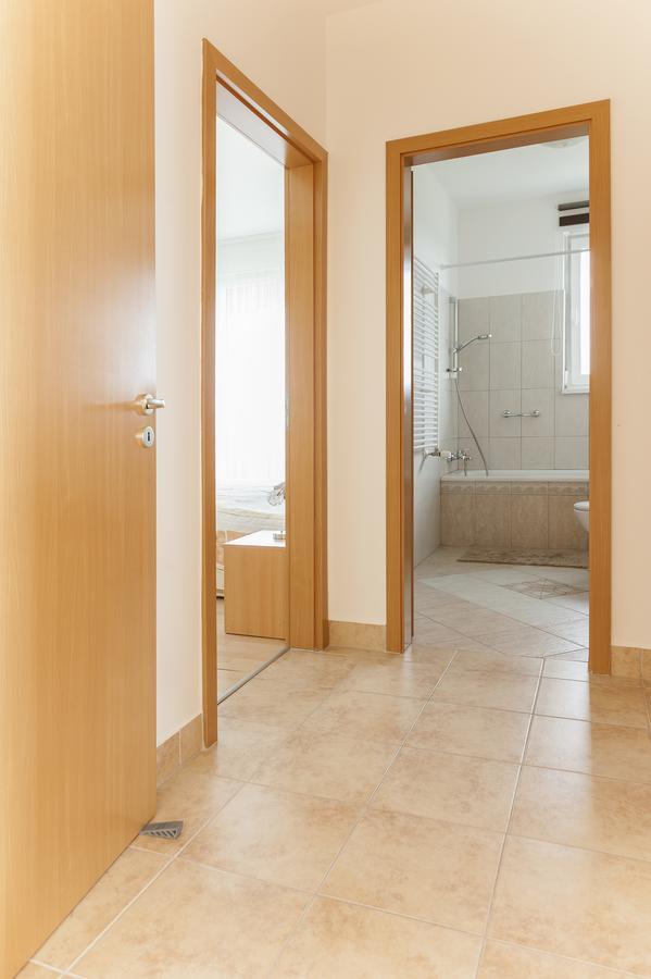 שיופוק Myflat Club 218 Palazzo Wellness Apartment מראה חיצוני תמונה